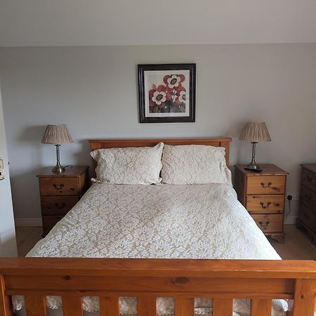 Clare House Bed & Breakfast บัลลีคาสเซิล ภายนอก รูปภาพ